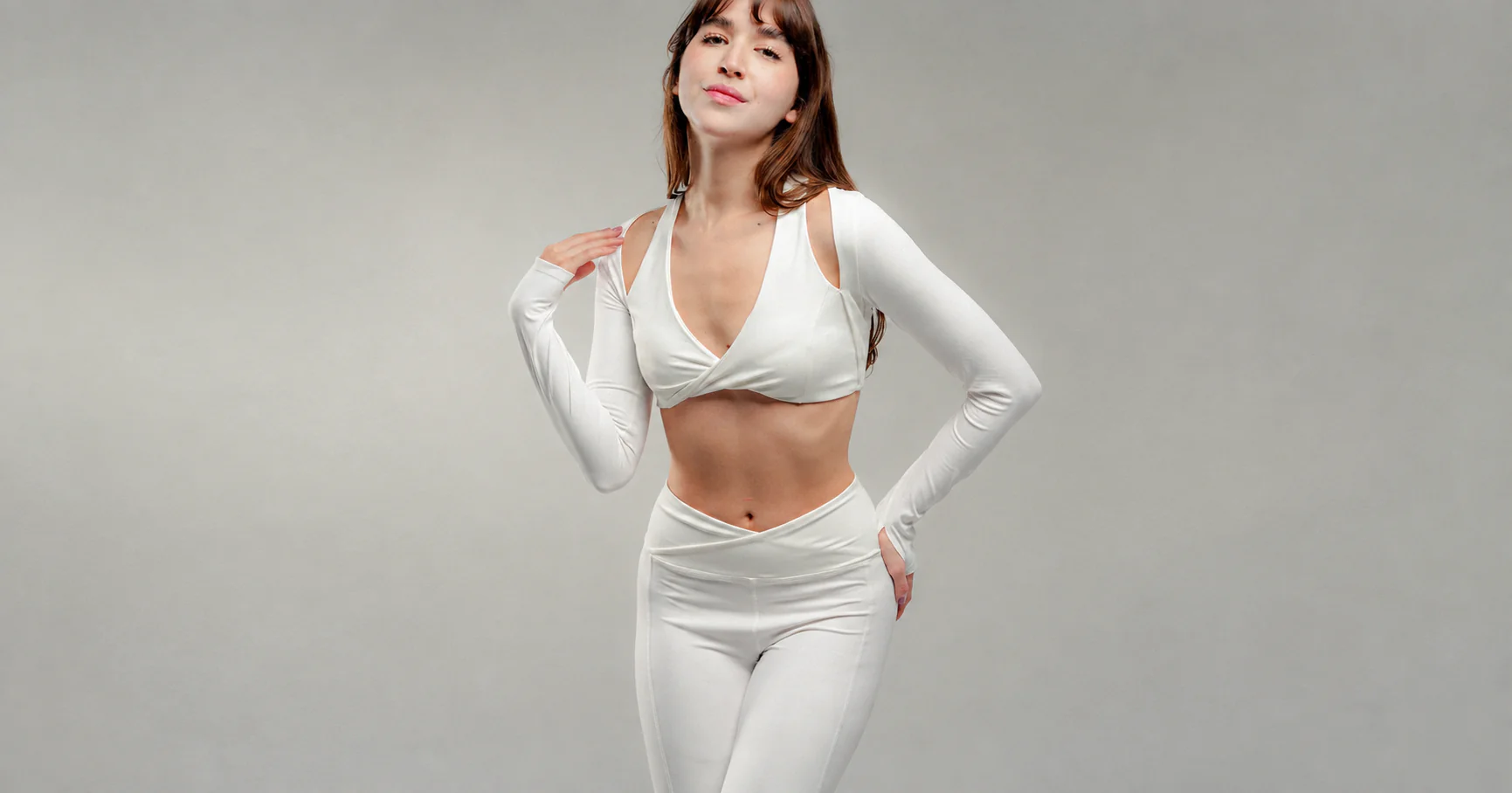 Women Activewear Tops